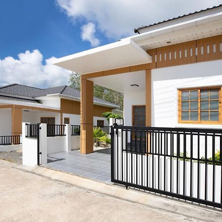 Villa Sunrise Garden A181 Ban Muang Mai Екстер'єр фото